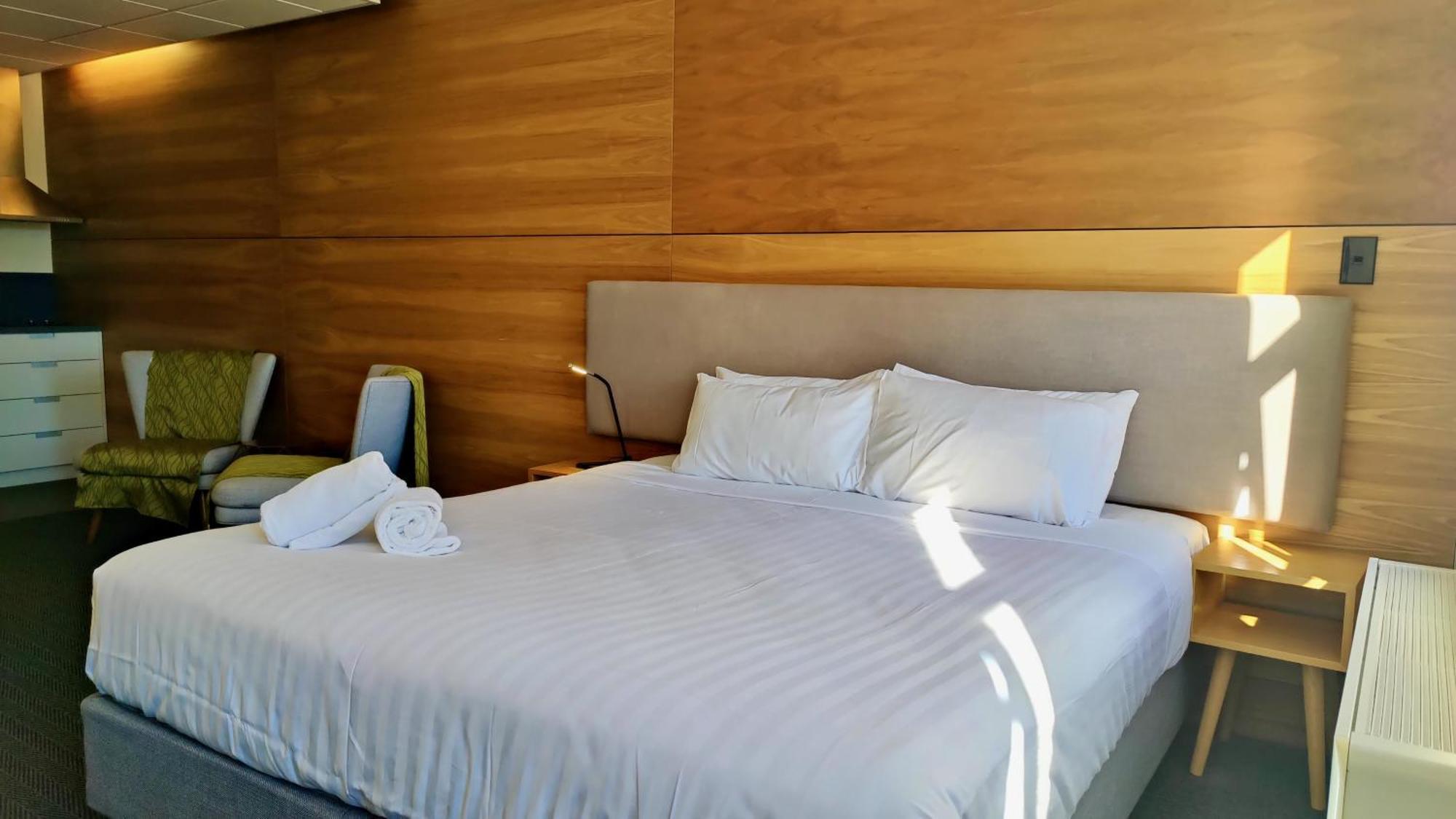 Park Hotel, Lambton Quay Wellington Room photo